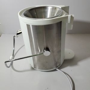 Bella juice extractor